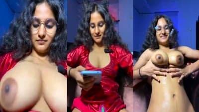 Horny Chennai Desi Model Nude Sex Talking Videos